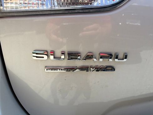 Used 2019 Subaru Forester Premium w/ All-Weather Package AWD/4WD image 14