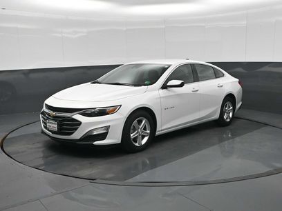 New 2025 Chevrolet Malibu LS