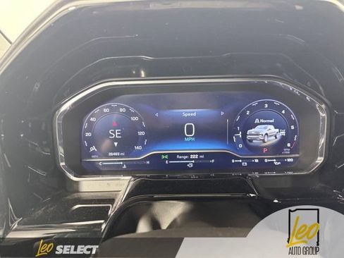 Used 2023 Chevrolet Silverado 1500 LTZ w/ LTZ Convenience Package II AWD/4WD image 12