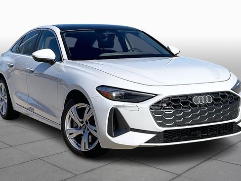 Used 2025 Audi A5 2.0T Premium w/ Convenience Package image 2