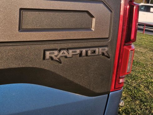 Used 2020 Ford F150 Raptor w/ Equipment Group 801A Mid image 5