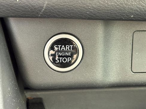 Certified 2023 Nissan Rogue S image 15