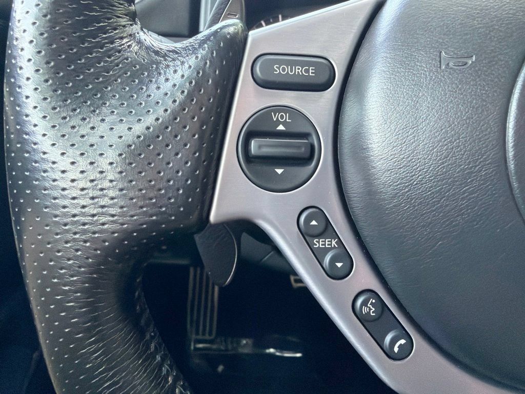 Used 2009 Nissan GT-R Premium AWD/4WD image 33