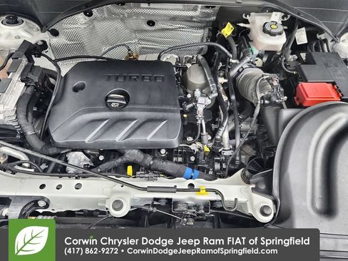 Used 2025 Chevrolet TrailBlazer LT AWD/4WD image 32