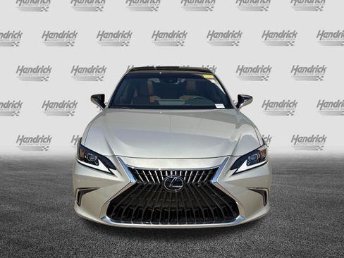 Used 2025 Lexus ES 350 w/ Premium Package FWD image 3