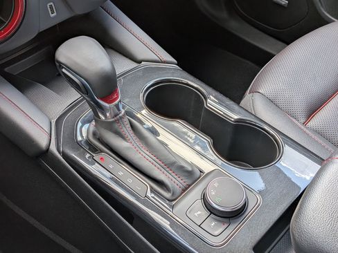 Used 2025 Chevrolet Blazer RS image 27