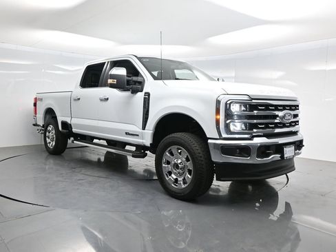 Used 2025 Ford F250 Lariat w/ Chrome Package AWD/4WD image 29