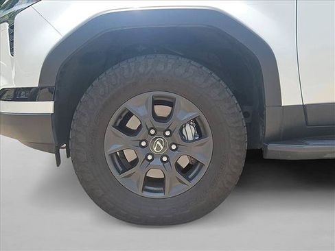 Used 2024 Lexus GX 550 AWD/4WD image 19