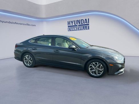 Used 2022 Hyundai Sonata SEL FWD image 3