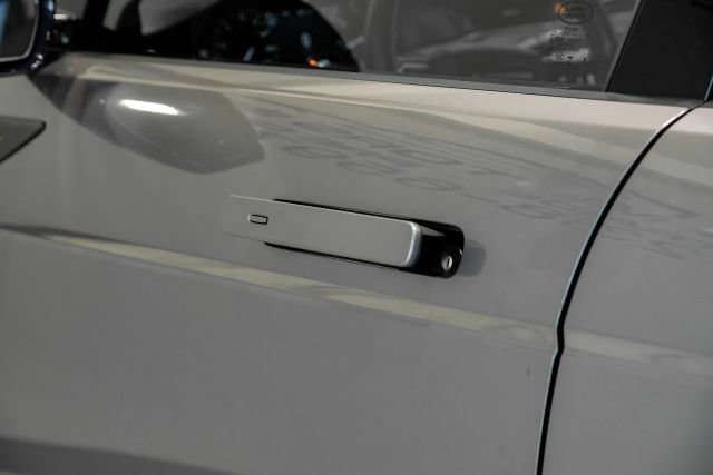 Used 2023 Land Rover Range Rover Evoque R-Dynamic S AWD/4WD image 47