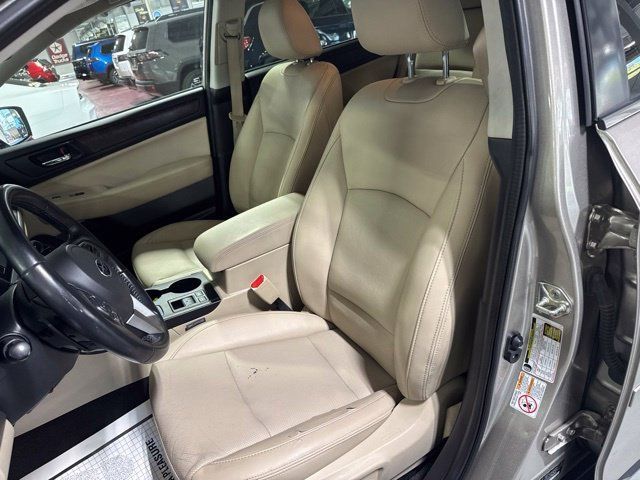 Used 2016 Subaru Outback 2.5i Limited AWD/4WD image 19