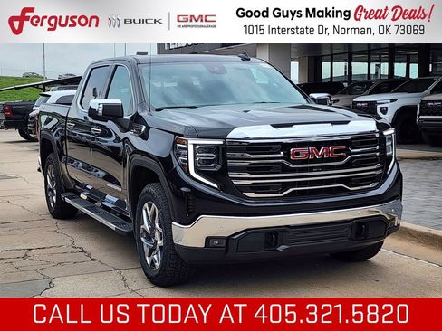 New 2026 GMC Sierra 1500 SLT w/ SLT Premium Plus Package AWD/4WD image 2