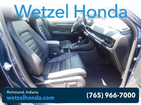 Used 2025 Honda CR-V Sport Touring image 18
