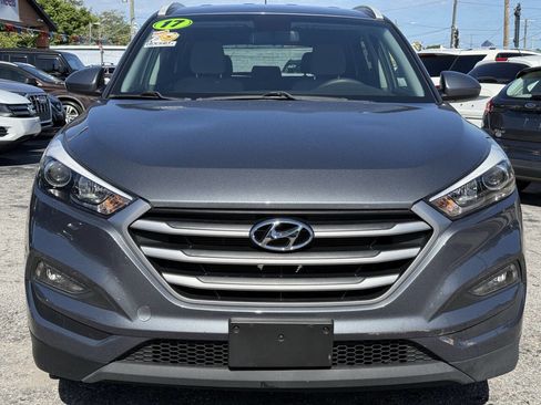 Used 2017 Hyundai Tucson SE AWD/4WD image 10