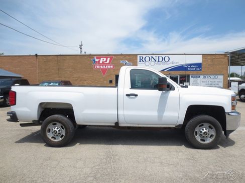 Used 2017 Chevrolet Silverado 2500 W/T w/ WT Fleet Convenience Package image 1