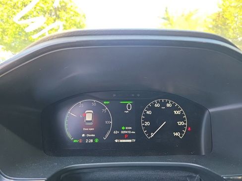 Used 2025 Honda CR-V Sport-L image 14