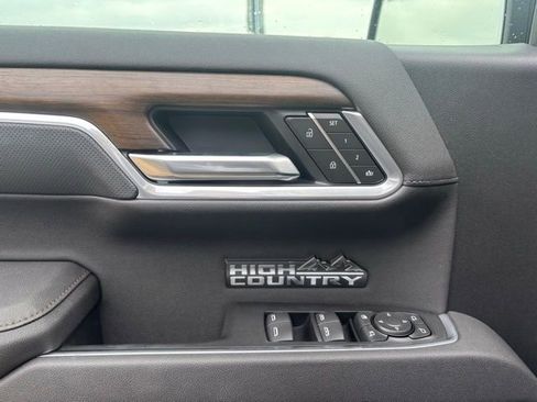 New 2026 Chevrolet Silverado 1500 High Country AWD/4WD image 21