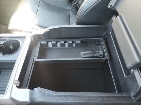 Used 2019 Ford F250 Lariat w/ Chrome Package AWD/4WD image 44