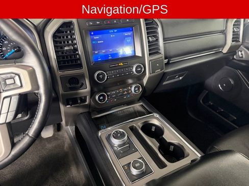 Used 2021 Ford Expedition Max XLT AWD/4WD image 3