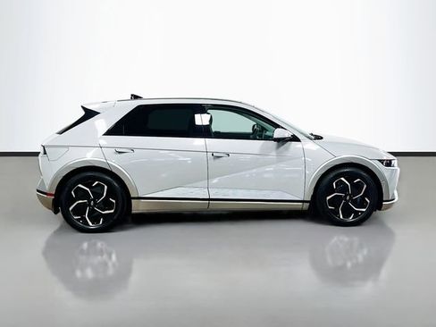 Used 2024 Hyundai Ioniq 5 Limited image 5