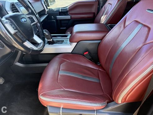 Used 2018 Ford F150 Platinum w/ Equipment Group 701A Luxury AWD/4WD image 18