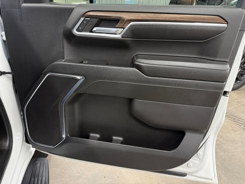 Used 2024 Chevrolet Silverado 1500 RST AWD/4WD image 26