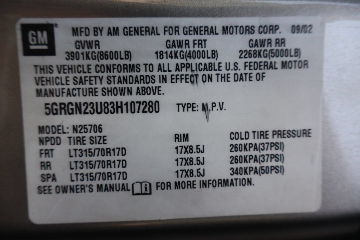 Used 2003 HUMMER H2 w/ Preferred Equipment Group AWD/4WD image 42