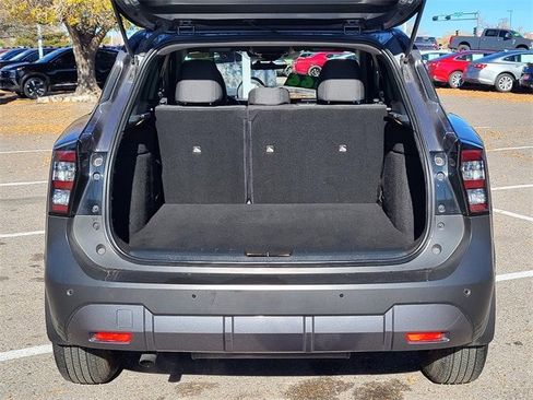 Used 2025 Nissan Kicks S image 29