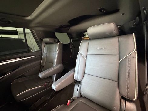 Used 2026 Cadillac Escalade Sport AWD/4WD image 13