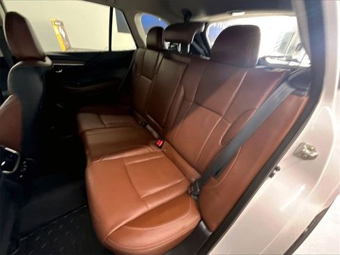 Used 2020 Subaru Outback Touring XT image 15