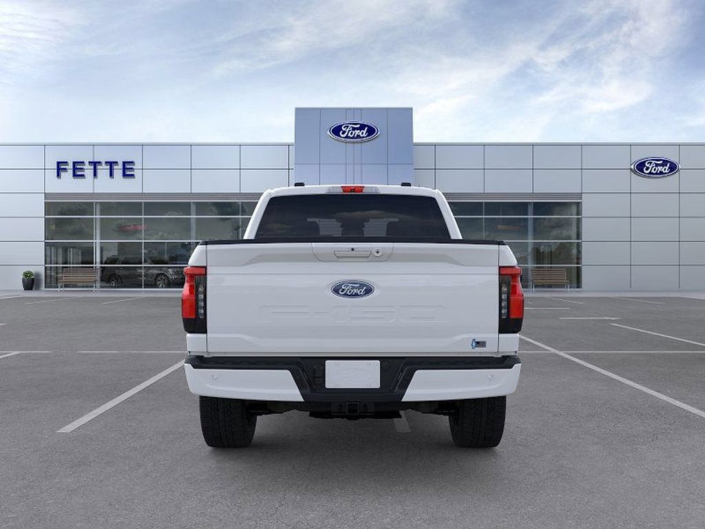 New 2025 Ford F150 Lightning Flash AWD/4WD image 5