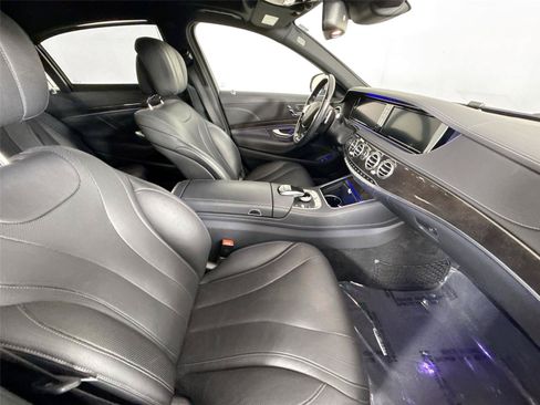 Used 2015 Mercedes-Benz S 550 Sedan image 45
