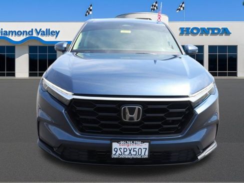 Used 2025 Honda CR-V LX image 2