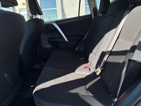 Used 2015 Toyota RAV4 LE image 22