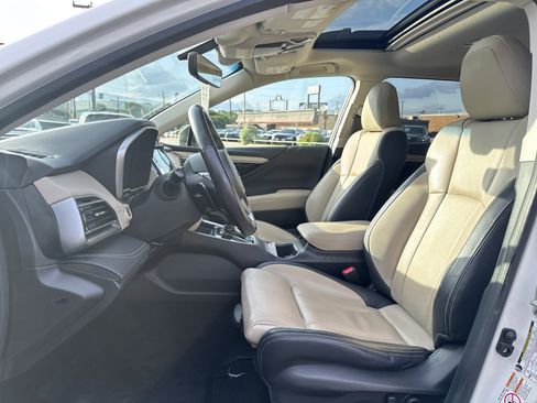 Used 2020 Subaru Outback Limited XT w/ Popular Package #2 AWD/4WD image 25