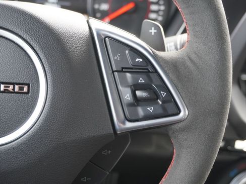 Used 2022 Chevrolet Camaro ZL1 image 14