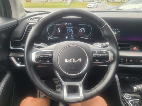 Used 2025 Kia Sportage EX w/ Premium Package AWD/4WD image 30