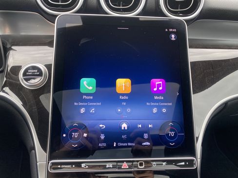 Used 2025 Mercedes-Benz GLC 300 4MATIC image 20