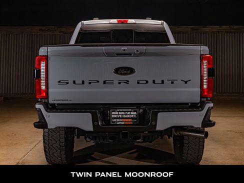 Used 2024 Ford F250 Lariat w/ Lariat Ultimate Package AWD/4WD image 7