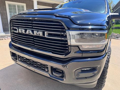 Used 2023 RAM 2500 Laramie AWD/4WD image 34