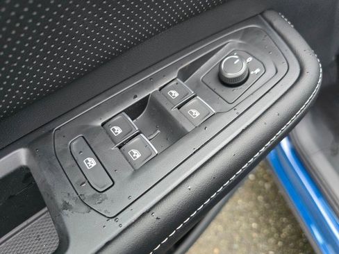 New 2026 Volkswagen Atlas SE image 25