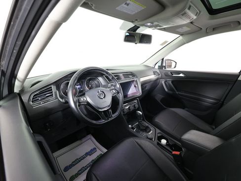 Used 2018 Volkswagen Tiguan SEL image 10