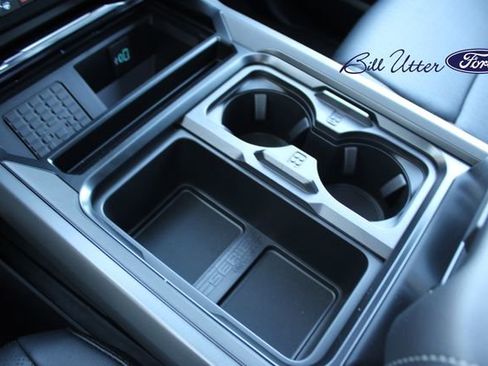 New 2026 Ford F250 Lariat w/ Black Appearance Package image 13