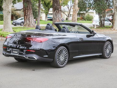 New 2026 Mercedes-Benz CLE 300 4MATIC Cabriolet image 10