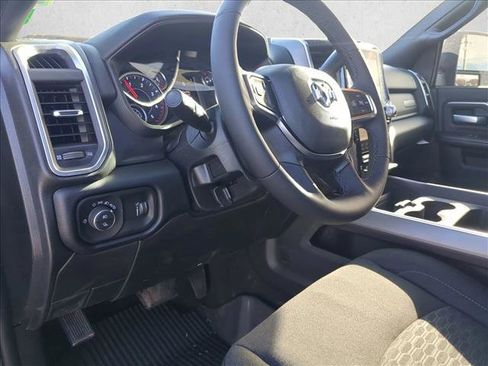 New 2026 RAM 2500 Big Horn AWD/4WD image 2