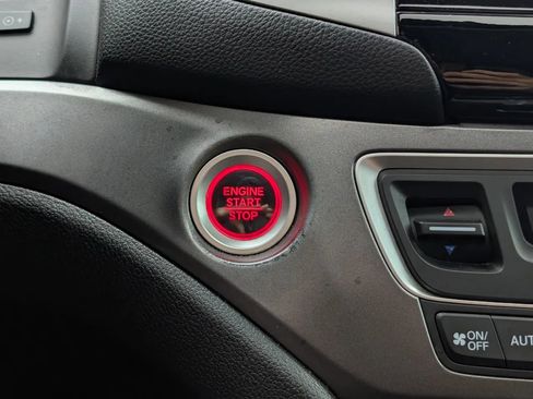 Used 2018 Honda Pilot EX-L image 27