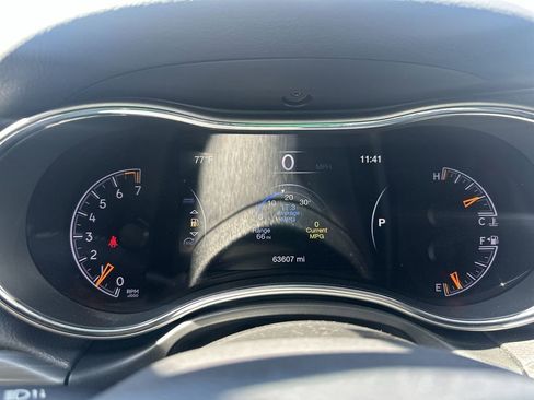 Used 2021 Jeep Grand Cherokee Limited image 19