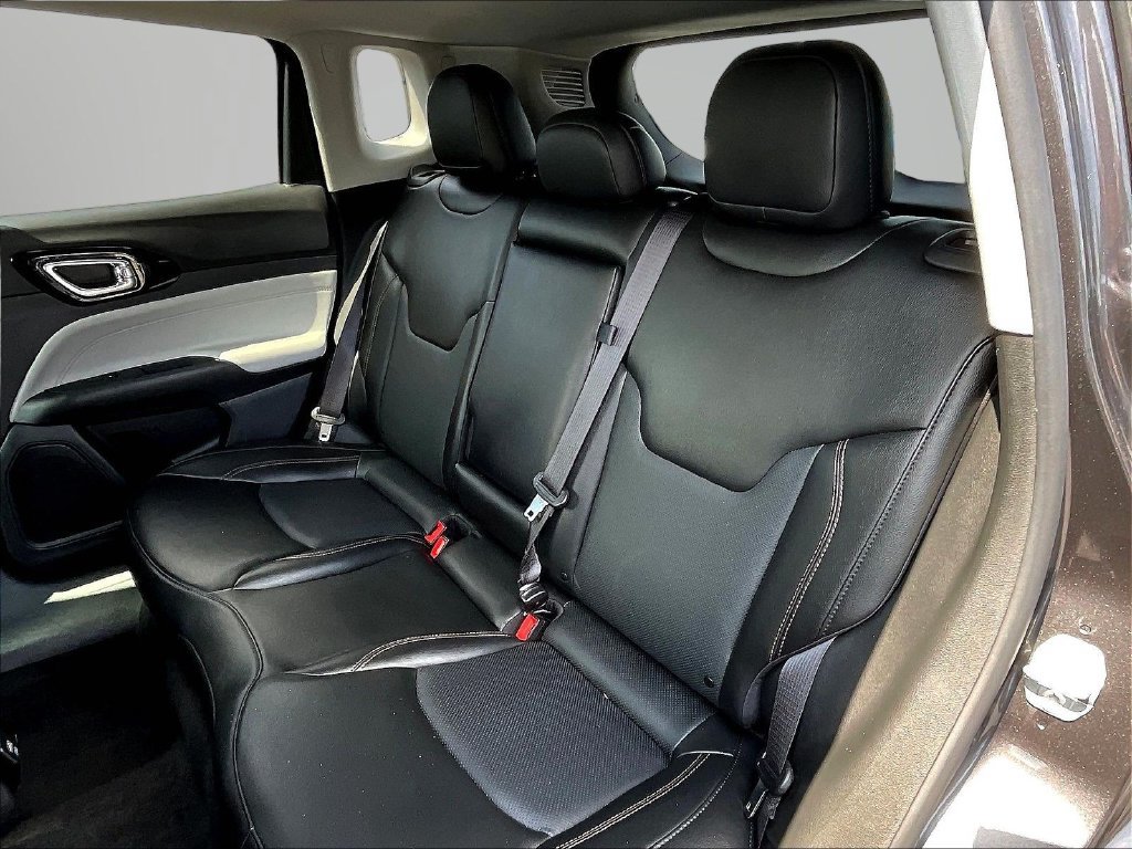 Used 2022 Jeep Compass Limited AWD/4WD image 24