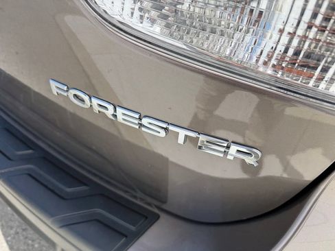 Used 2023 Subaru Forester Premium AWD/4WD image 11