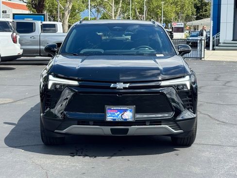 New 2026 Chevrolet Blazer EV LT FWD image 2